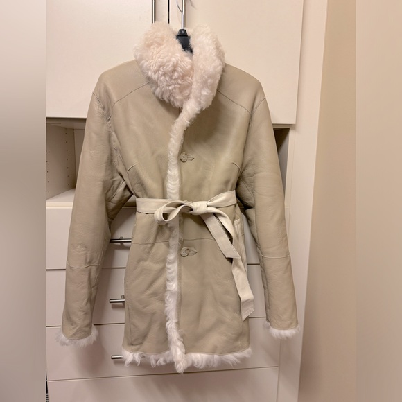 NWT REVERSIBLE LAMB FUR & SHEARLING JACKET, Ivory, size M. Relaxed/oversize fit - Picture 11 of 17